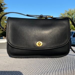 Vintage Coach Black City Bag #9790